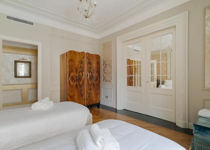 Brera Trilocale Di Lusso * Milão